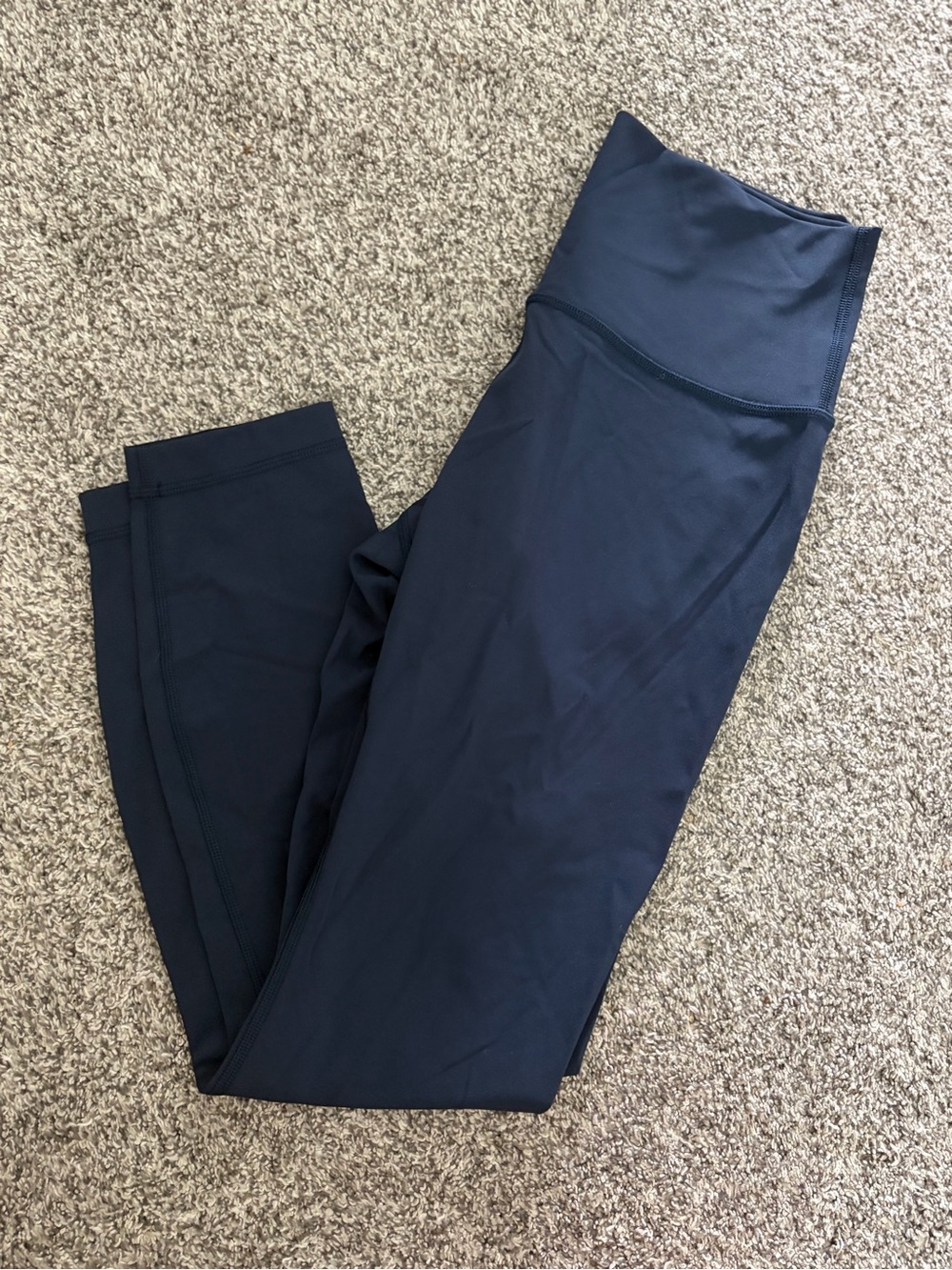 Lululemon High-Waist Navy leggings 7/8 length